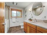 560 Merrie Dr - Photo 30