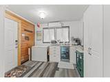 326 Dean St - Photo 16