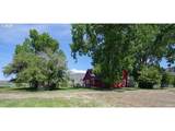 15682 Highway 395 - Photo 33