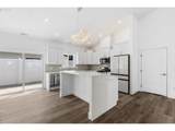 912 Lane Ave - Photo 3