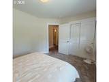 9813 32ND Ave - Photo 21