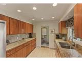 1037 10TH St - Photo 10