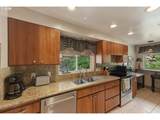 1037 10TH St - Photo 9