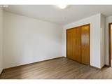 2730 Roberts Ave - Photo 31