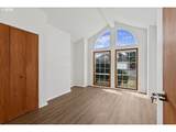 2730 Roberts Ave - Photo 9