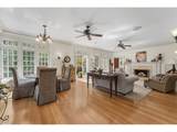 3574 Burnside St - Photo 3