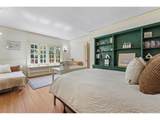 3574 Burnside St - Photo 35