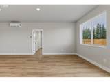 628 34TH St - Photo 16