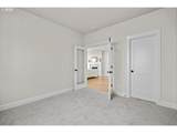 844 Ne 17th Ave - Photo 18