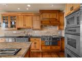 9734 Skyline Heights Dr - Photo 13