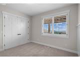 9734 Skyline Heights Dr - Photo 31