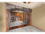 9734 Skyline Heights Dr - Photo 40