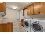 9734 Skyline Heights Dr - Photo 43