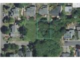 3811 Vesta St - Photo 2