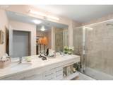 922 11TH Ave - Photo 17