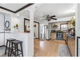 210 7TH St - Photo 11