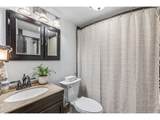 210 7TH St - Photo 15