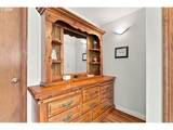 1988 Nut Tree Dr - Photo 25