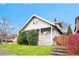9105 Seward Ave - Photo 2