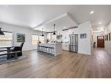 1549 Santiam Ave - Photo 13