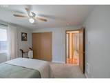 761 Hyacinth St - Photo 20
