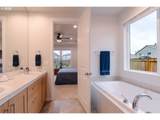 1746 Millican Creek St - Photo 21