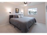 1746 Millican Creek St - Photo 25