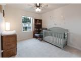 1746 Millican Creek St - Photo 28