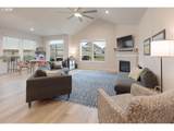 1746 Millican Creek St - Photo 3