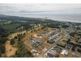 636 Seacrest Dr - Photo 12
