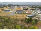 636 Seacrest Dr - Photo 6