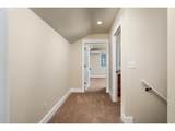 1159 Pine St - Photo 20
