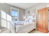 2685 Beach Ave - Photo 31