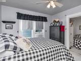 3935 72ND Ave - Photo 15