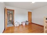 360 Elwood St - Photo 20