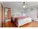 360 Elwood St - Photo 22