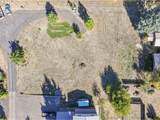 1195 Baker Dr - Photo 14