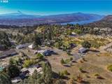 1195 Baker Dr - Photo 16