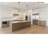 670 Y St - Photo 4