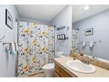 904 Highland St - Photo 17