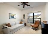 570 Toms Dr - Photo 34