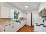 11356 Glisan St - Photo 11