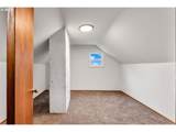 11356 Glisan St - Photo 21