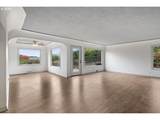 900 Cascade Dr - Photo 2