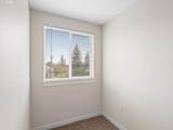 138 109TH Ave - Photo 32