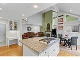 2874 Laurelwood Ct - Photo 17