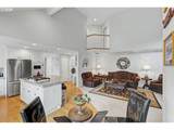 2874 Laurelwood Ct - Photo 19