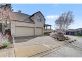 2874 Laurelwood Ct - Photo 3