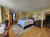 1126 Washington St - Photo 18