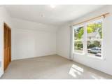 1220 Eugene St - Photo 22